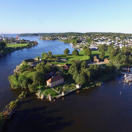 Bed and Breakfast Magasinet Фредрікстад Екстер'єр фото