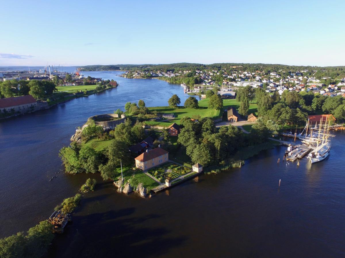 Bed and Breakfast Magasinet Фредрікстад Екстер'єр фото